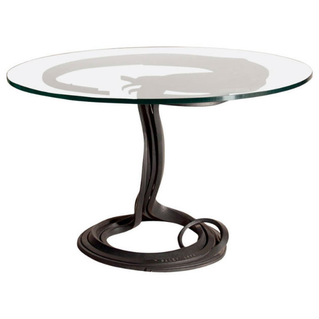 The Most Iconic Round Dining Tables