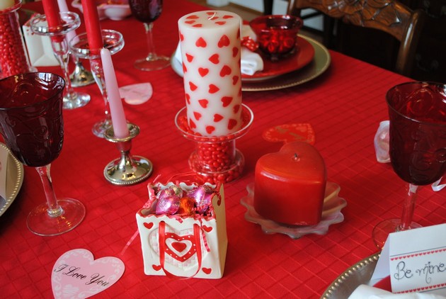 Dining Table Decoration for a Valentine's Day Dinner