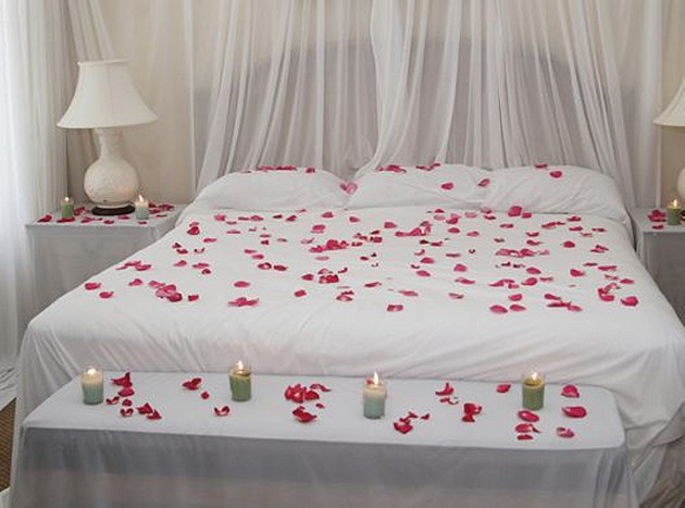 The Best Romantic Bedrooms for Valentine's Day