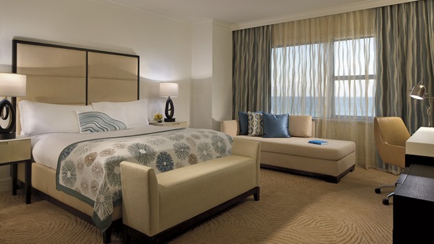 Top 10 Miami Suites Bedroom Decor