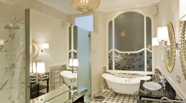 Room Decor Ideas: Meet this Romantic Apartment in Barcelona by Recdi8 Studio