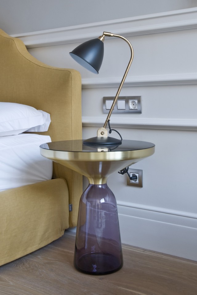 Room Decor Ideas: Meet this Romantic Apartment in Barcelona by Recdi8 Studio