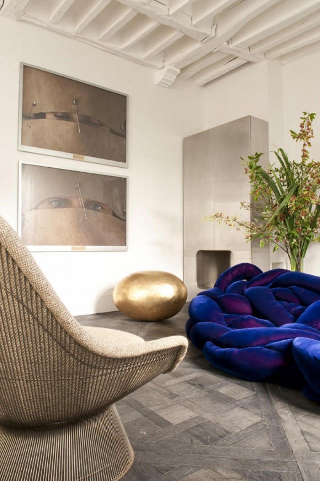 Room-Decor-Ideas-Room-Design-Room-Ideas-Metalic-Details-How-to-Decorate-with-Metalics-81-640x962 Room-Decor-Ideas-Room-Design-Room-Ideas-Metalic-Details-How-to-Decorate-with-Metalics-81-640x962 How to Create a Room Design with Metalics How to Use Metallic Pieces in a Living Room Room Decor Ideas Room Design Room Ideas Metalic Details How to Decorate with Metalics 81
