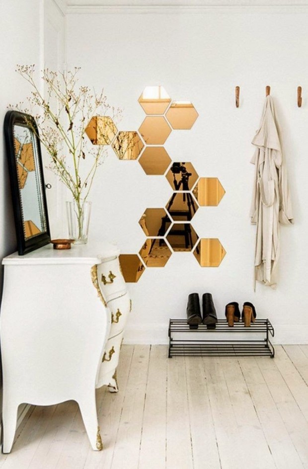 The Best Golden Mirrors for Stylish Bedroom