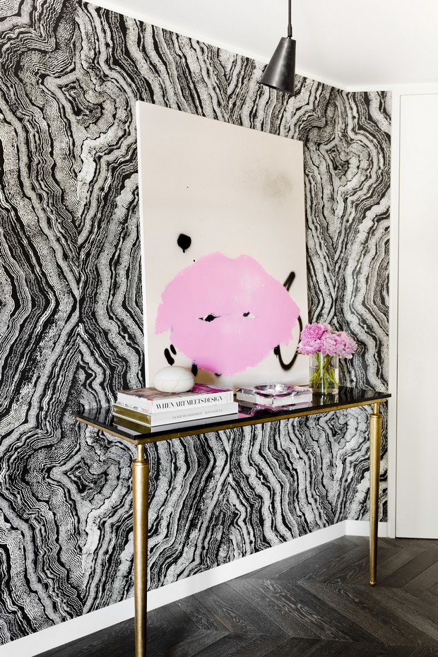 Trend Alert: Wallcoverings that can give a new style to your home!