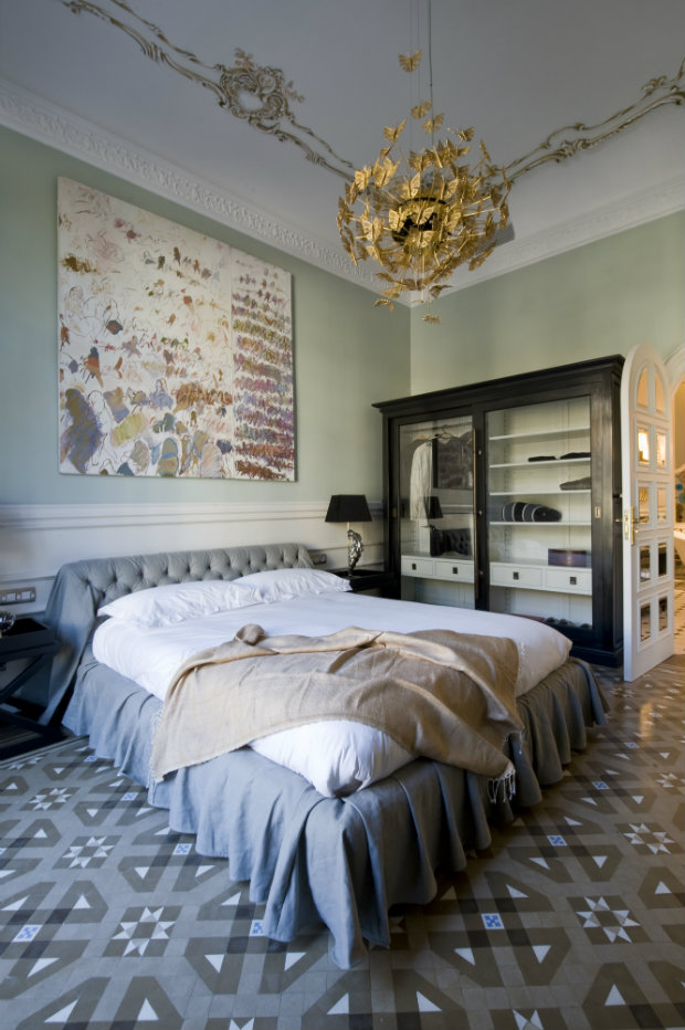 The whimsical Nymph Chandelier from KOKET is featured in the Barcelona bedroom project by Recdi8 Studio.