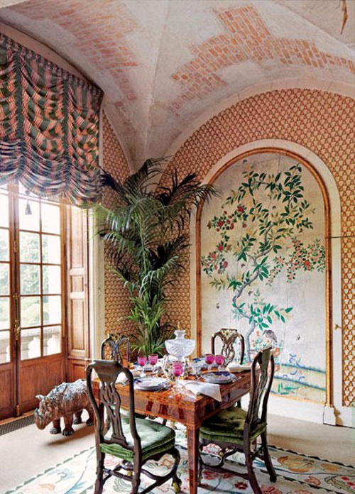 Beautiful Celebrity Dining Rooms to Inspire You