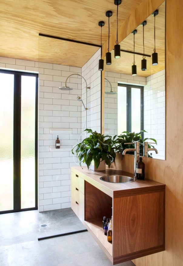 30 Bathroom Ideas by Famous Interior Designers