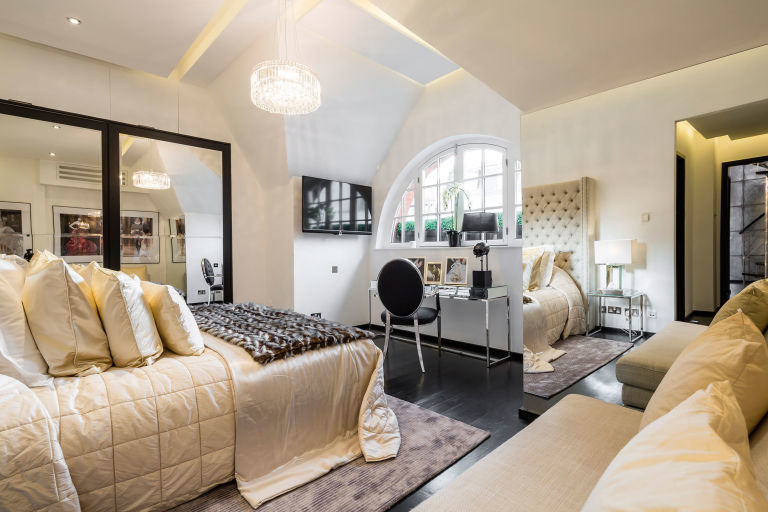 Celebrity Homes: Alexander McQueen House Restoration in London bedroom