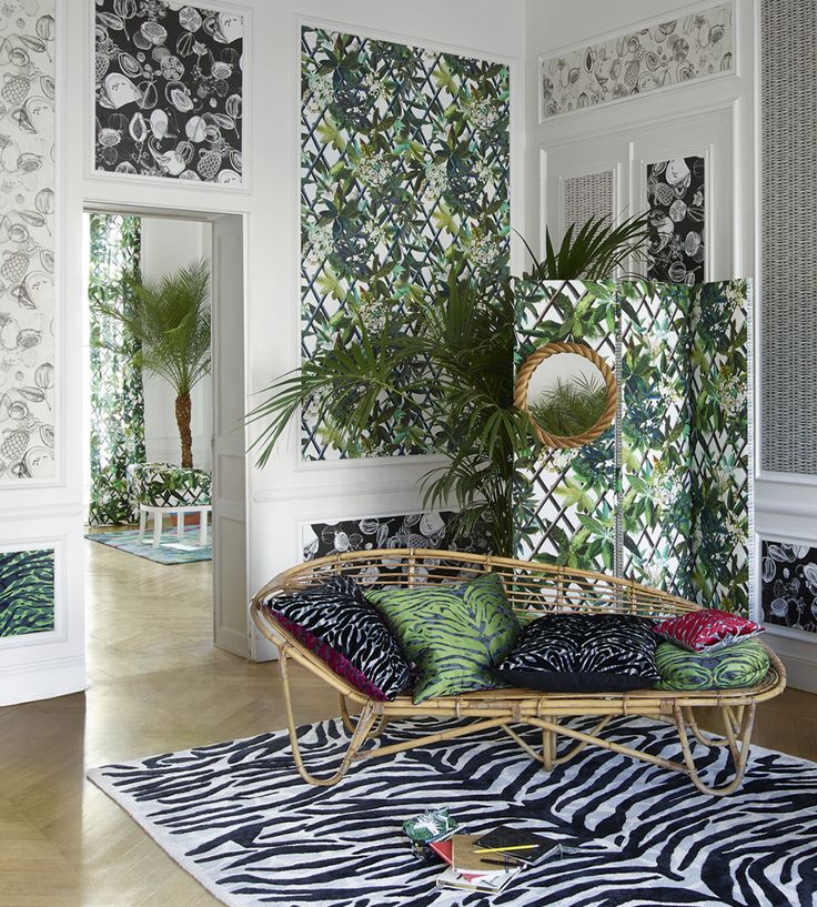The Most Trendy Wallpaper Designs of 2016 Christian Lacroix