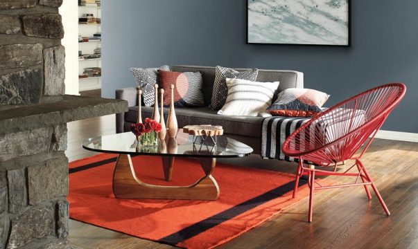 Red Hot Is 2018 Color Of The Year ➤ To see more news about the Interior Design Ideas, subscribe our newsletter right now! #interiordesignideaa #bestdesignideas #roomdecorideas #coloroftheyear2018 #benjaminmoorecolor #calientead290