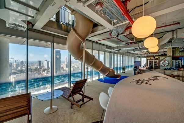 7 Contemporary Offices That You Wish You Work In ➤ To see more news about the Interior Design Ideas, subscribe our newsletter right now! #interiordesignideaa #bestdesignideas #roomdecorideas #contemporaryoffices #awesomeoffices #famouscompanies