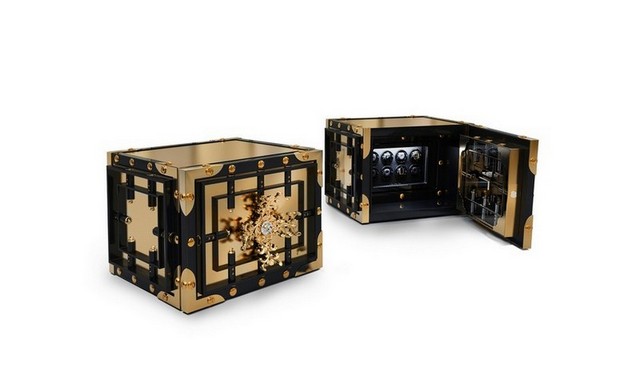 Keep Your Jewels Safe With these Amazing Luxury Safes Family